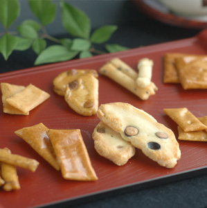 炭火おかき　ご進物缶(小)